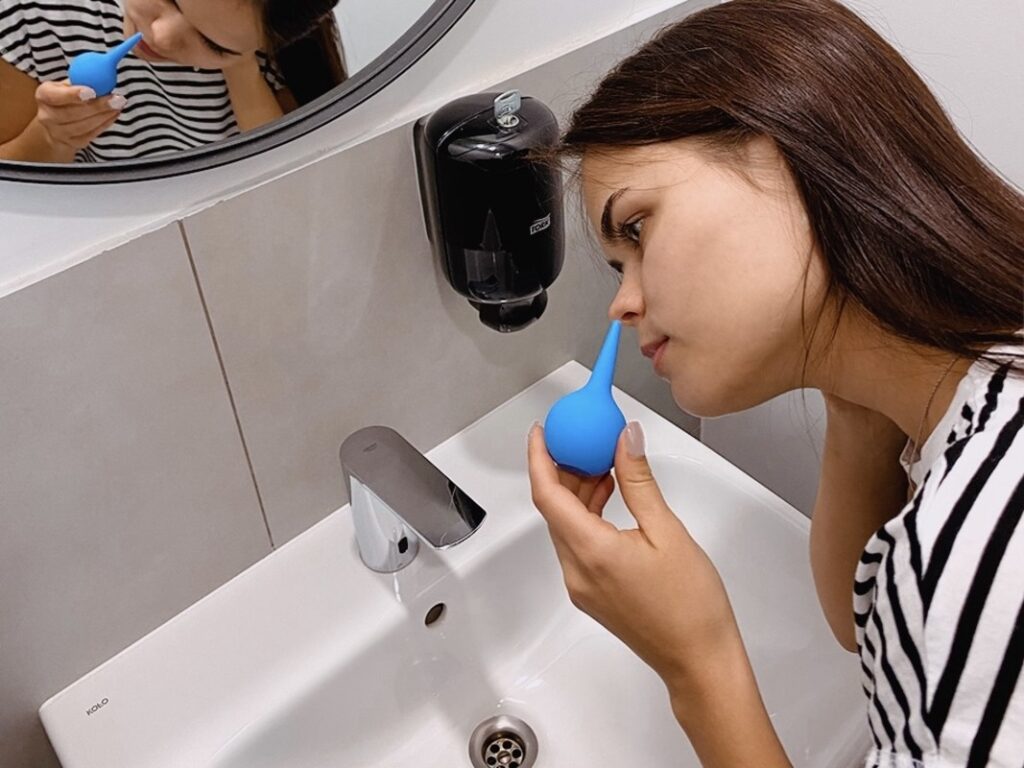 Промывка носа: полезная привычка или модный тренд?