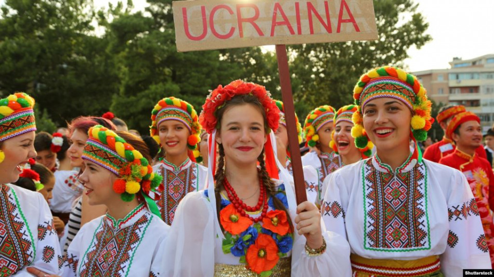 Портрет середньостатистичного українця: кожен другий має зайву вагу